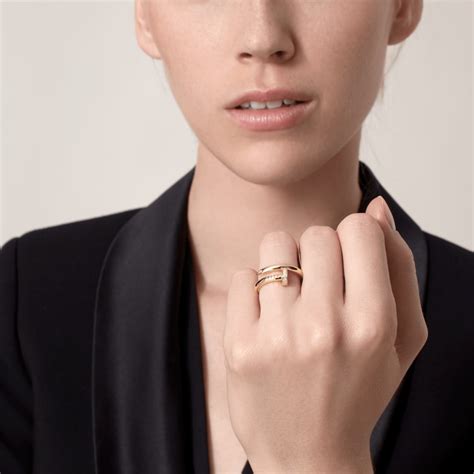 cartier juste un clou ring stack